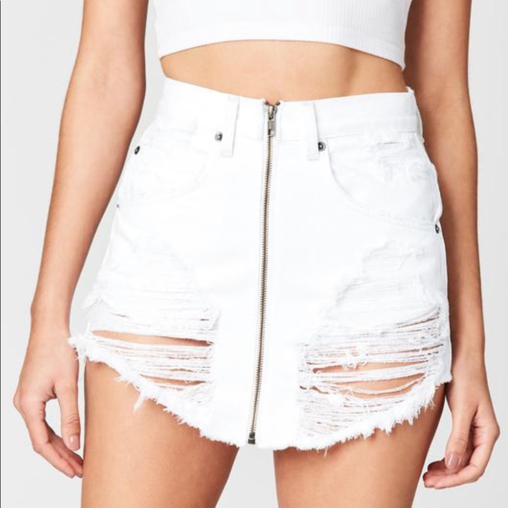 White carmar skirt